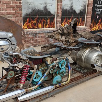 Lonny Boy's Barbeque - Super cool looking 4-seater out front - Barbeque Near Me - Hurricane, Utah