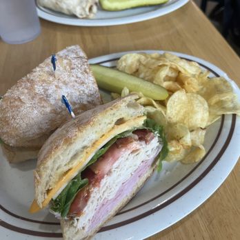 Dominic's Deli & Eatery - Honeycomb Club - Delis Near Me - Palm Coast, Florida Dominic's Deli & Eatery - Honeycomb Club - Delis Near Me - Palm Coast, Florida