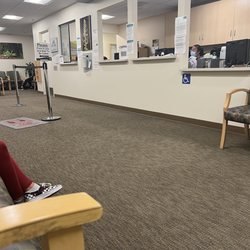 Sutter Health Palo Alto Medical Foundation - Waiting at the lab to get some blood work done