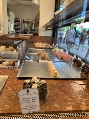 Aux Merveilleux de Fred by null