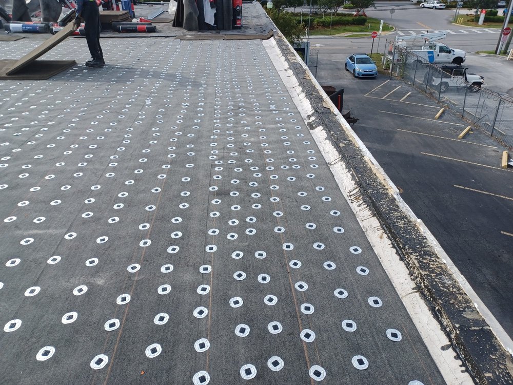 Slide of SRS Roofing Specialist