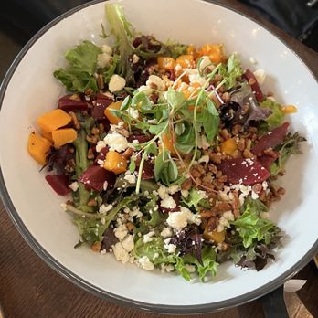 Kitchen Eighty-Eight - Beet salad - Food Trucks Near Me