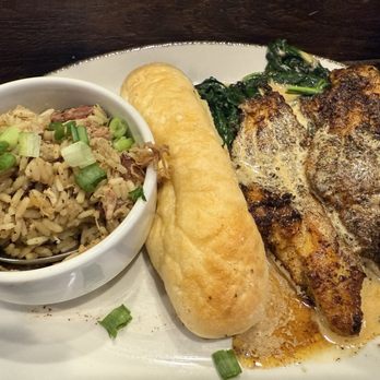 Chimes Restaurant - Blackened Fish and Jambalaya - Southern Near Me - Baton Rouge, Louisiana