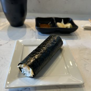 The Bar - Hand Rolls by Seabutter - Scallop - kewpie mayo, masago - Sushi Bars Near Me - El Segundo, California The Bar - Hand Rolls by Seabutter - Scallop - kewpie mayo, masago - Sushi Bars Near Me - El Segundo, California