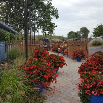Saybrook Fish House - Outdoor Dining Area - Seafood Near Me - Canton, Connecticut