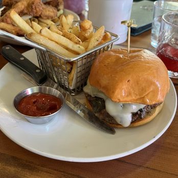 Water Tower Kitchen - Jan. 23, 2025 mushroom Swiss burger - New American Near Me - Campbell, California