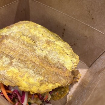 Bunnan - GRIOT-PORK sandwich - Haitian Near Me - Brooklyn, New York Bunnan - GRIOT-PORK sandwich - Haitian Near Me - Brooklyn, New York