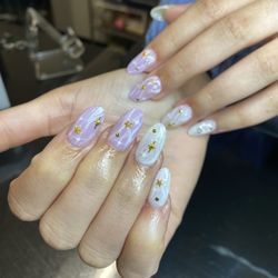 Artsy Nail Bar - Apres nails