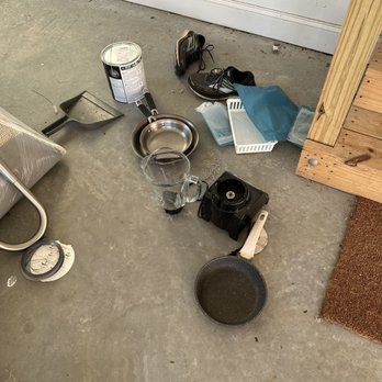 Restoration Experts - Your belongings carefully packed up in the boxes they charge you for. - General Contractors Near Me - Holly Springs, North Carolina Restoration Experts - Your belongings carefully packed up in the boxes they charge you for. - General Contractors Near Me - Holly Springs, North Carolina