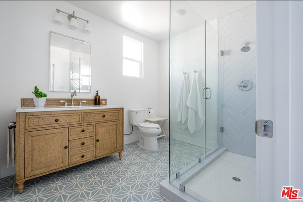 Bathroom Remodel - Look at these bathrooms that were done by our professional crew. Get a new bathroom. New showers. Convert your tub into a walk-in shower.
Get your free quote. Bathroom Remodel - Look at these bathrooms that were done by our professional crew. Get a new bathroom. New showers. Convert your tub into a walk-in shower.
Get your free quote.