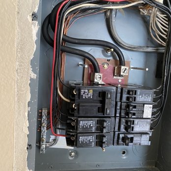 Liebherr Electric - Panel repair after 4 - Electricians Near Me