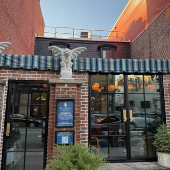 Poulet Bleu - Outside - French Near Me - Pittsburgh, Pennsylvania Poulet Bleu - Outside - French Near Me - Pittsburgh, Pennsylvania