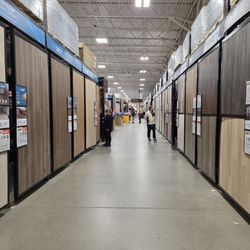 Floor & Decor