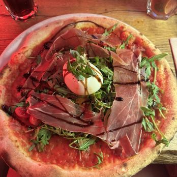 Mokus l'Ecureuil - Burrata pizza with ham - Italian Near Me - Paris, 75