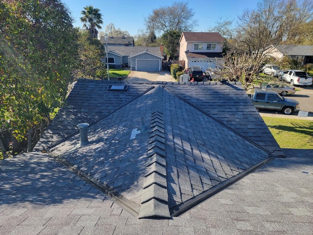 Slide of Gleason's Roofing