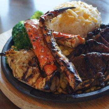 Spoon and Fork Corner - Crab legs and short rib sizzling plate - Japanese Near Me - Mississauga, Ontario