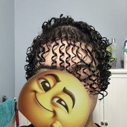 Apothecarie - Uneven curls.