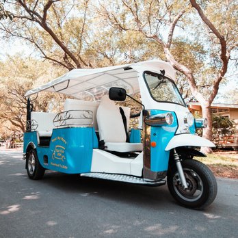 1. Tuk Tuk 30A
