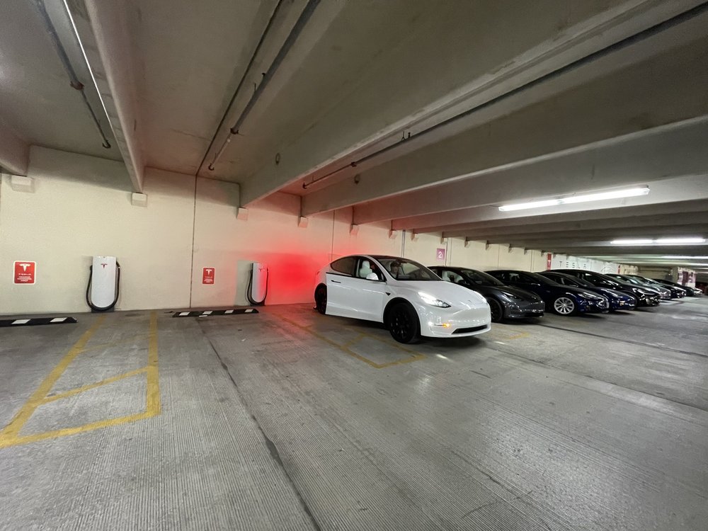 TESLA SUPERCHARGER Updated September 2024 11501 Domain Dr, Austin, Texas EV Charging