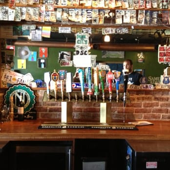 Maxwells Eatery - The Bar the Beer - Pizza Near Me - Redding, California Maxwells Eatery - The Bar the Beer - Pizza Near Me - Redding, California