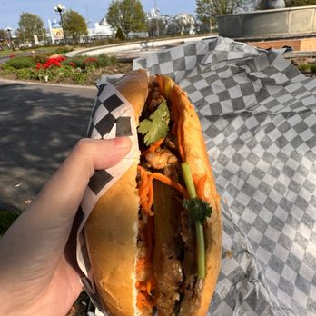 Ohhh Banh Mi - Sandwiches Near Me - Toronto, Ontario Ohhh Banh Mi - Sandwiches Near Me - Toronto, Ontario
