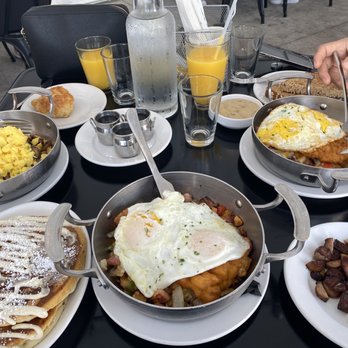 Buttermilk - Coffee & Tea Near Me - Naperville, Illinois