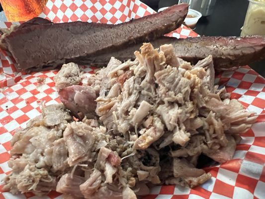 Ragin' Hog BBQ by null