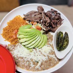 La Piñata Mexican Bar+ Grill - Carne asada