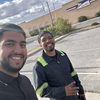 Lunas Towing - This is veto the best tow man! - Towing Near Me - Oak Hills, California Lunas Towing - This is veto the best tow man! - Towing Near Me - Oak Hills, California