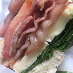Bagelmania - Bacon, Brie, spinach and tomato
