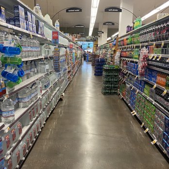 Ralphs - the aisle of a grocery store - Grocery Near Me - West Hollywood, California