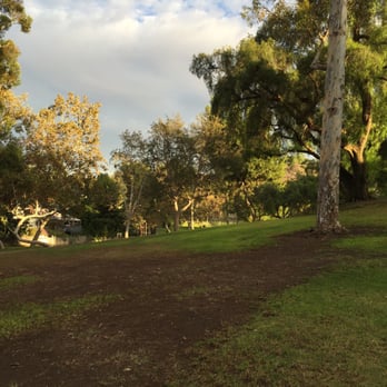 Rolling Hills Park - Parks Near Me - Fullerton, California