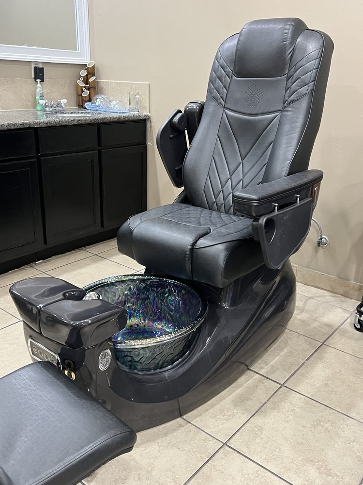 STAR NAILS Updated October 2024 27 Photos & 32 Reviews 2831 Hwy 36 S, Brenham, Texas