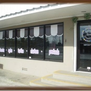 Sweet Spot Creations - Store front - Please don't drool on the windows! - Chocolatiers & Shops Near Me - Norco, Louisiana