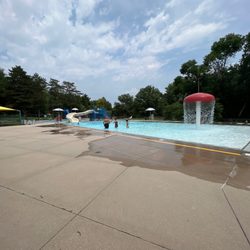 Deer Ridge Swimming Pool - Deer Ridge Pool