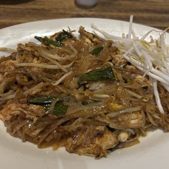 Link Thai - Pad Thai - Thai Near Me - Brooklyn, New York