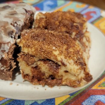 Cobs Bread - Cinnamon scone - Bakeries Near Me - Scarborough, Ontario