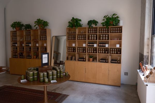 P.F. Candle Co. by null