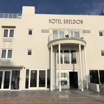 Sheldon Hotel Lounge - Front of hotel - Hotels Near Me - Hollywood, Florida Sheldon Hotel Lounge - Front of hotel - Hotels Near Me - Hollywood, Florida