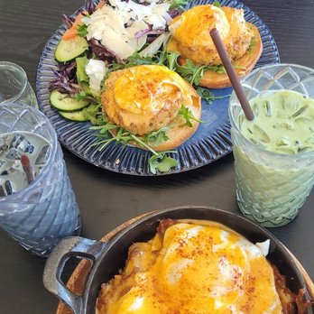 Sugar and Scribe  - Crab cake eggs Benedict and naughty skillet 10/10! - Bakeries Near Me - La Jolla, California
