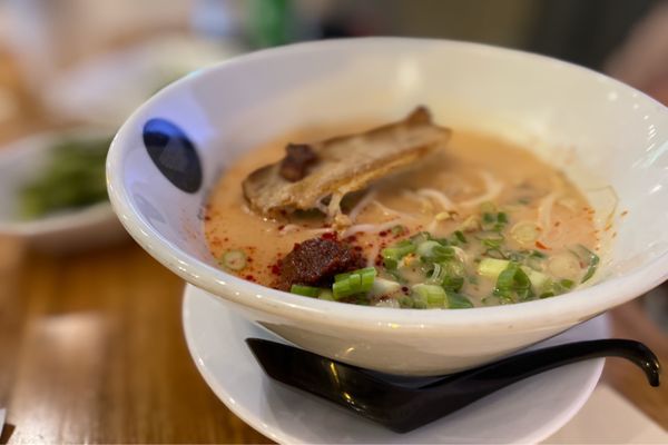 Silverlake Ramen by null