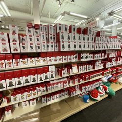 Amy's Hallmark Shop