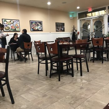 Thai Hachapi - Restaurant interior - Thai Near Me - Tehachapi, California