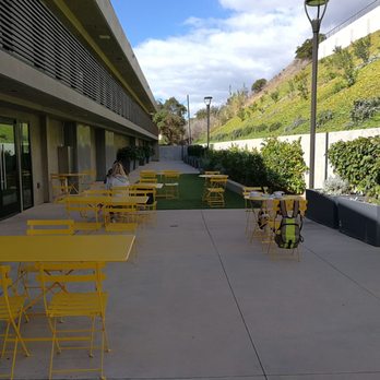 Caffe Luxxe - Awesome outdoor seating - Coffee & Tea Near Me - Malibu, California Caffe Luxxe - Awesome outdoor seating - Coffee & Tea Near Me - Malibu, California