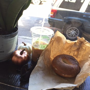 Honeycomb Cafe - Plain bagel with cream cheese and iced coffee with a vanilla flavor shot - Coffee & Tea Near Me - Boston, Massachusetts