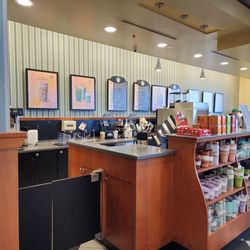 Barnes & Noble Booksellers