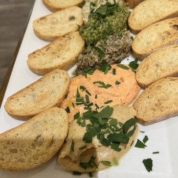 Cacio - Crostini - Italian Near Me - Sacramento, California Cacio - Crostini - Italian Near Me - Sacramento, California