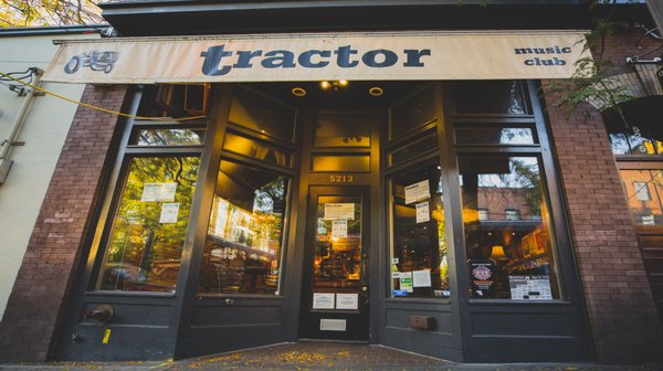 Tractor Tavern by null