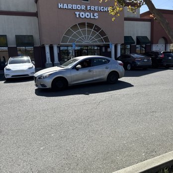 Harbor Freight Tools - Front entrance to Harbor Freight - Hardware Stores Near Me - Vallejo, California