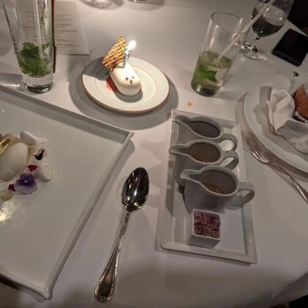 La Mer - Desserts - French Near Me - Honolulu, Hawaii La Mer - Desserts - French Near Me - Honolulu, Hawaii
